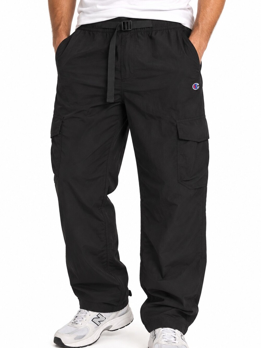 Champion Men’s Black Cargo Nylon Pants . Men's XL